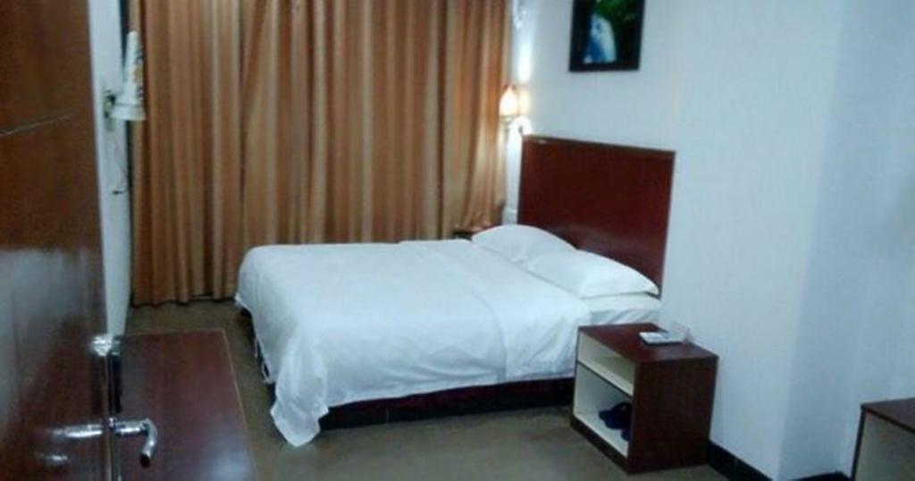 Aoqi Business Hotel Guangzhou Bagian luar foto